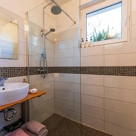 Apartment Na Samote - U Tesaru