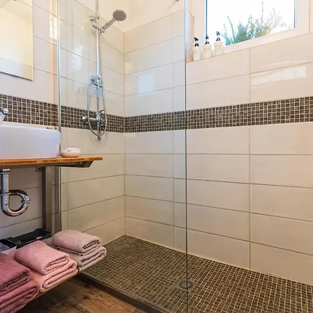 Na Samote - U Tesaru Apartment *